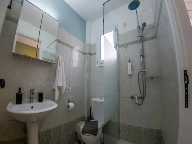 Deluxe Quadruple room with balcony