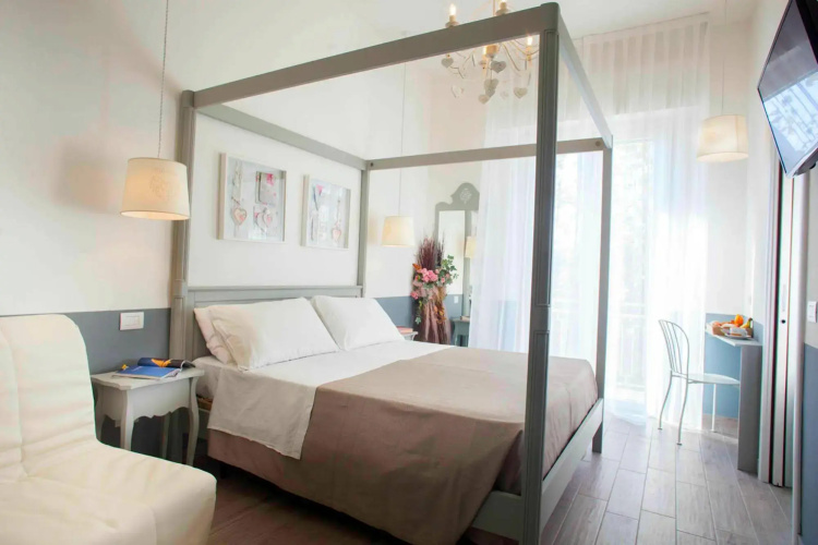 Hotel Daniel