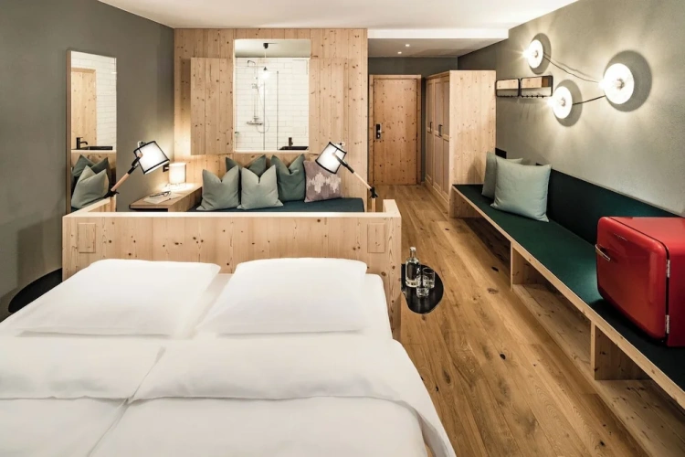 Deluxe Double room with balcony and with view