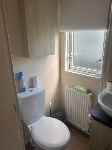 Newquay Bay Park 3-bed Caravan, Sleeps 6