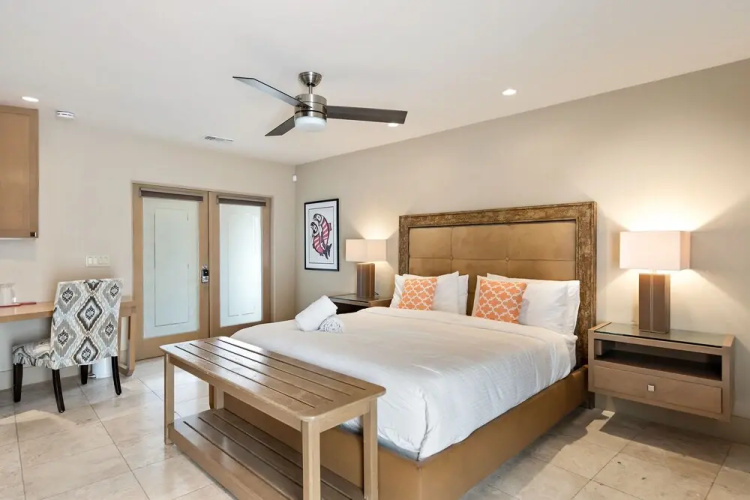 Komfy King Suite
