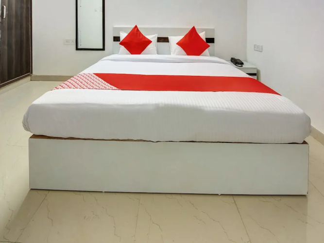 OYO Flagship 26759 BJ Residency