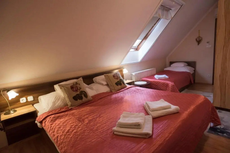 Le Rose Hotel