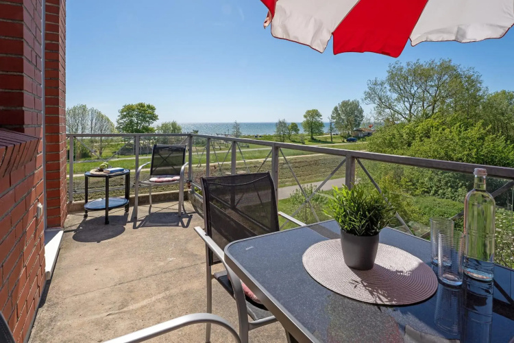 Ferienwohnung Mehrblick mit Balkon im Kaiserhof 5