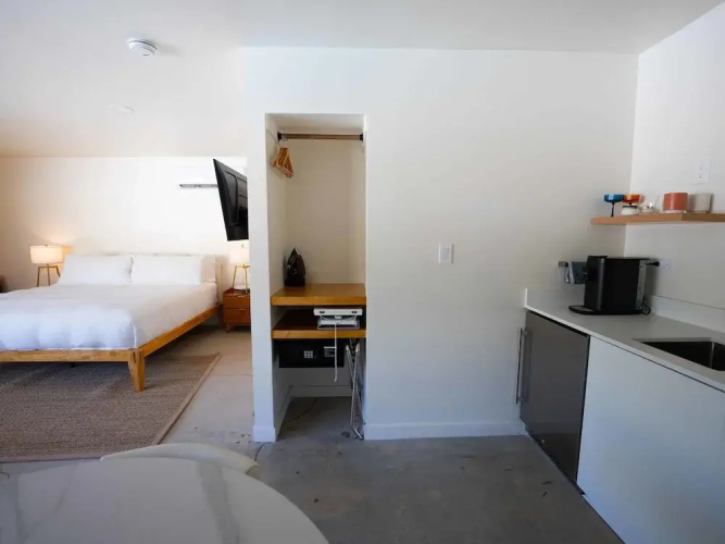 Superior Room, 1 King Bed With Sofa Bed, Kitchen, Pool View