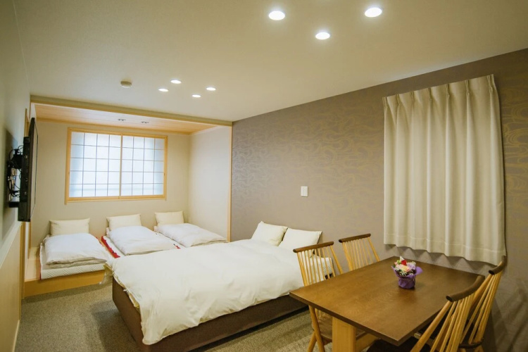 Tokyo Lai's House