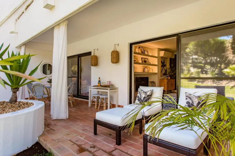 Victory Beach House