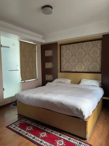 Deluxe Double room with city view