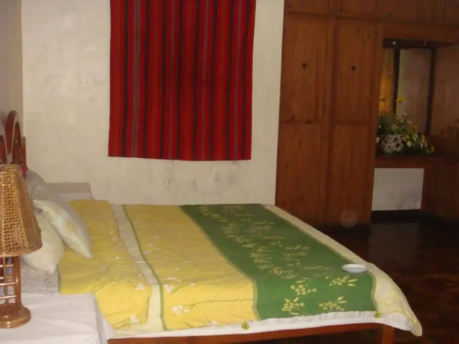 Highland Villa Hotel and Resto