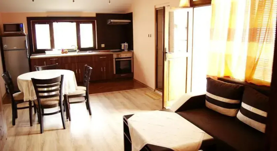 Kastela Guest House