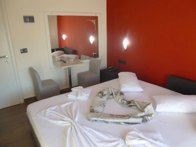 Hotel Red Apple