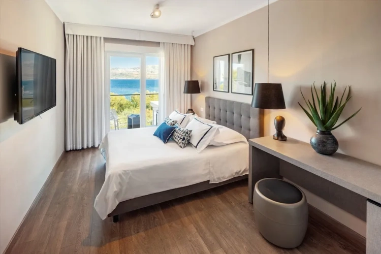Standard Double room with balcony and with sea view