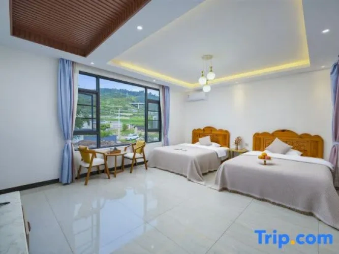 Luxury Twin room with balcony