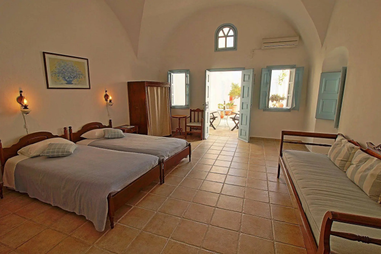 Aethrio Sunset Village Hotel
