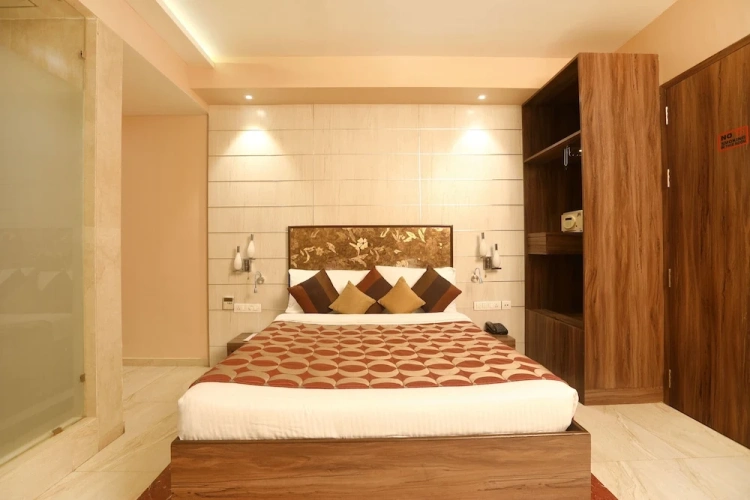 Deluxe Double Suite