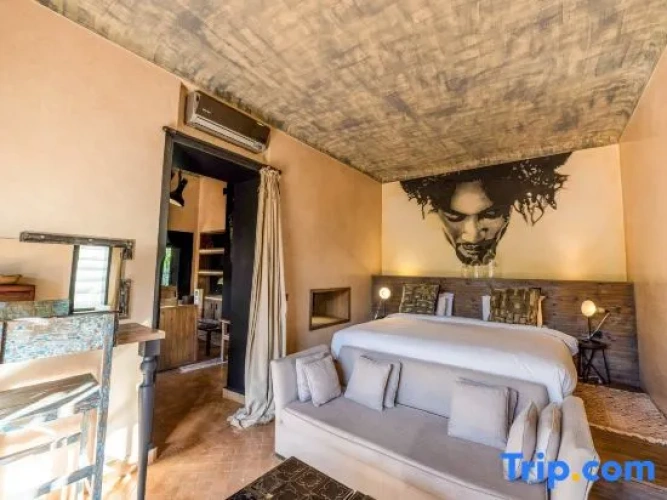 2 Bedrooms Suite