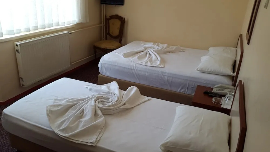 Leman Akçay Otel