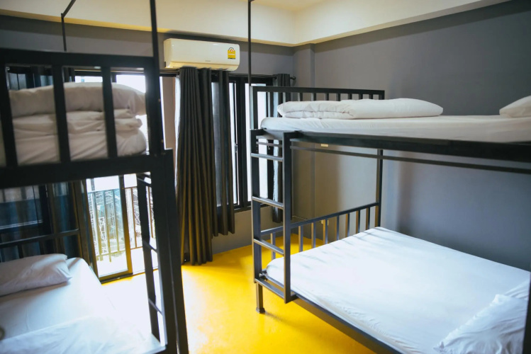 The Bird Hub Hostel