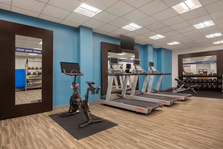 Hampton Inn Long Island - Brookhaven photo 29