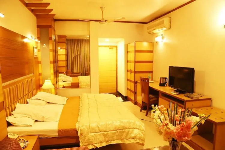 Hotel H26