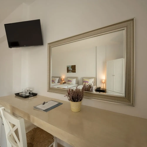 Standard Triple room with balcony
