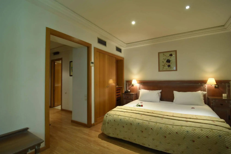 El Oumnia Puerto & Spa