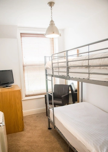 2 Bedrooms Luxury Apartment