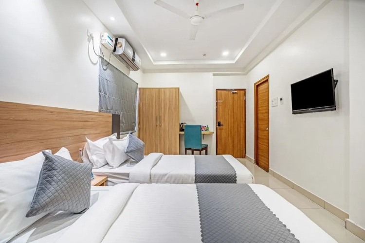 Sapphire Bliss Hotel