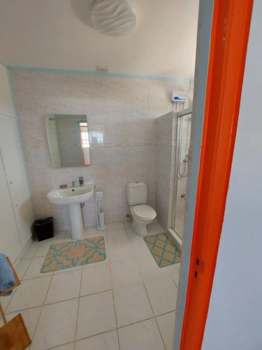 Villa Raven`s Paradise (Gris)