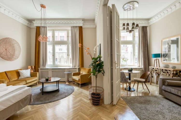 1 Bedroom Apartment