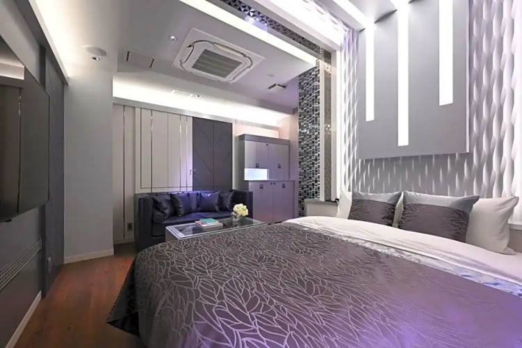 Hotel Varkin Annex