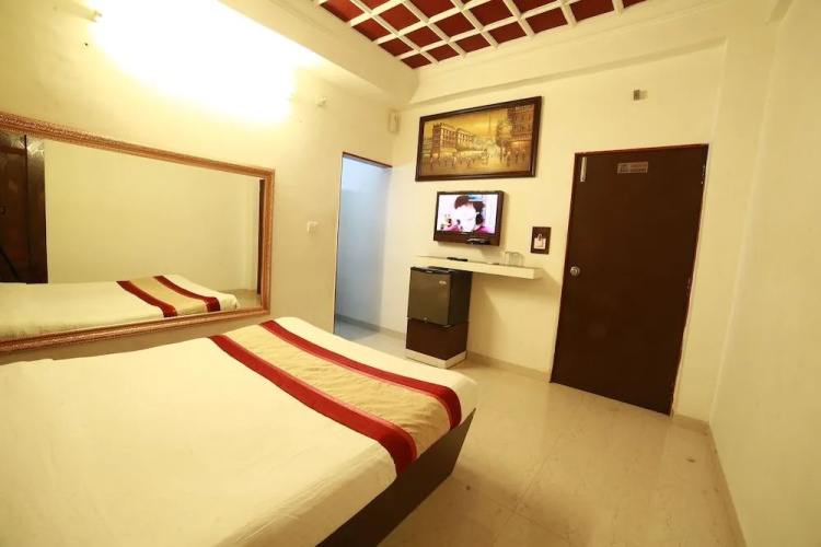 Hotel Abu Grand