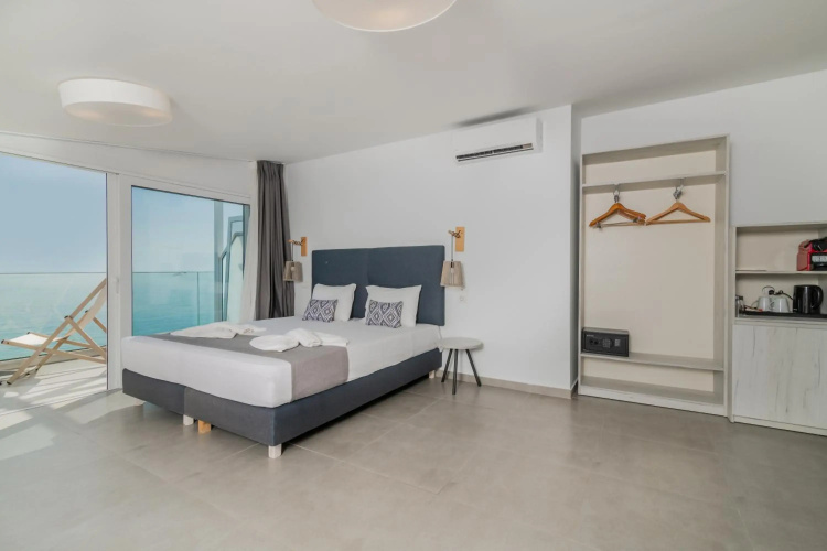 Golden Coast Resort