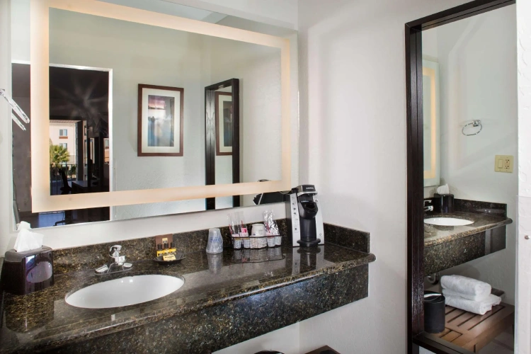 Executive Quadruple room