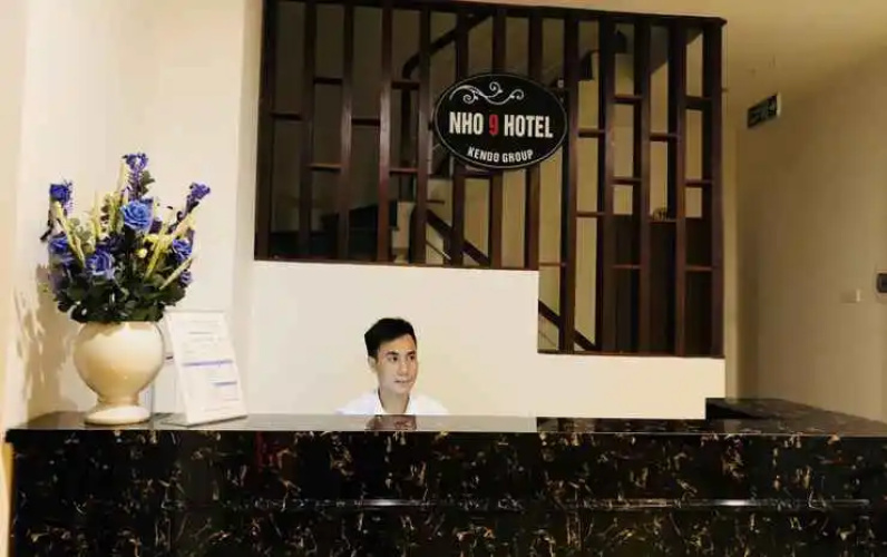 Khch San Nho 9