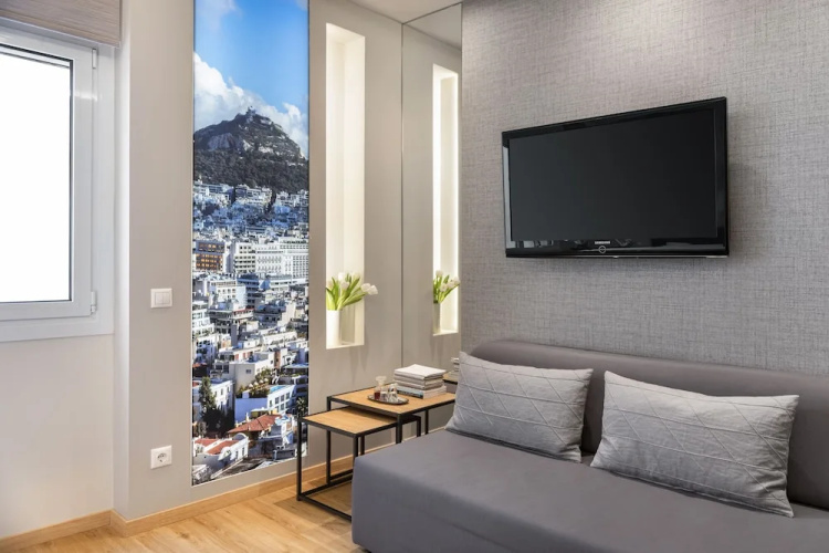 Athens Center Luxury Suite