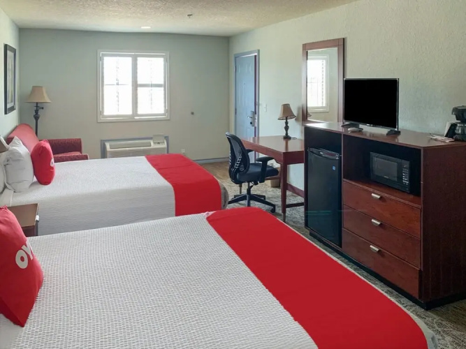 Southern Inn & Suites