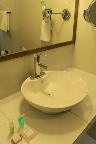 Vo'e Hotel