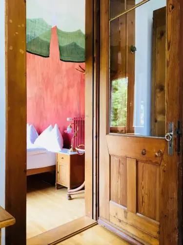 Stilvolle 3-Zimmer Wohnung in Jugendstilvilla