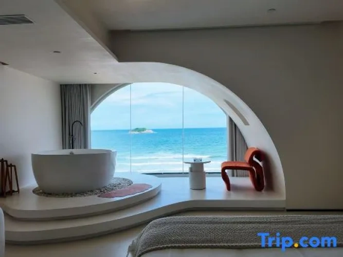 Family Suite with view