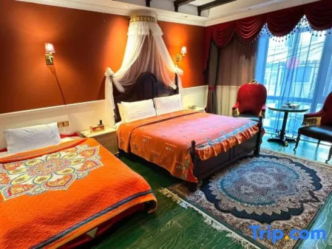 Standard Family room