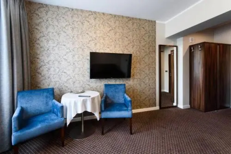 Hotel Nowy Dwór