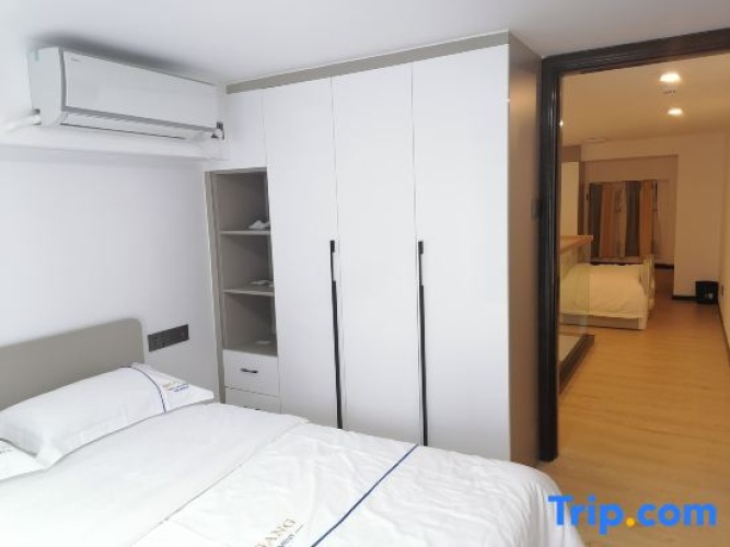 Twin Apartment