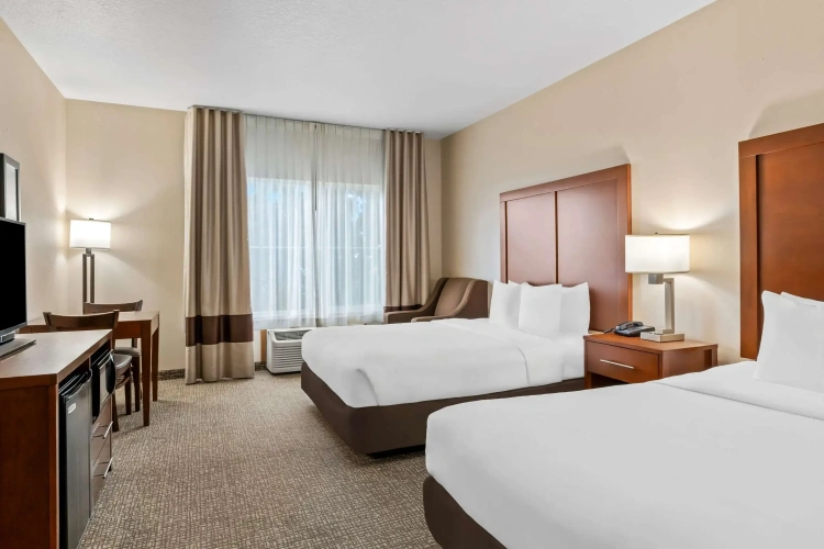 Standard Quadruple room