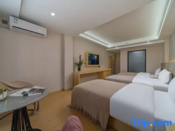 Deluxe Triple room