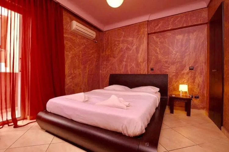 Piraeus Oasis 2 2nd Floor