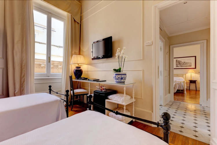 Grand Hotel Plaza photo 28