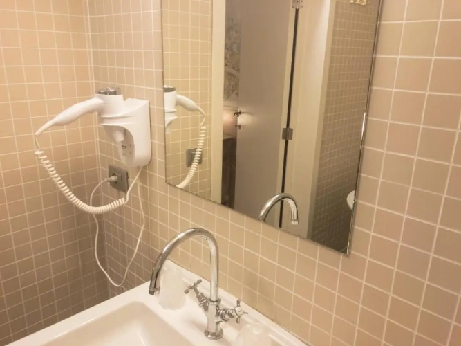 Standard Twin room with sea view