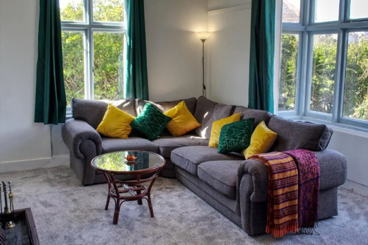 Perranporth Bungalow 2mins Walk to Beach!