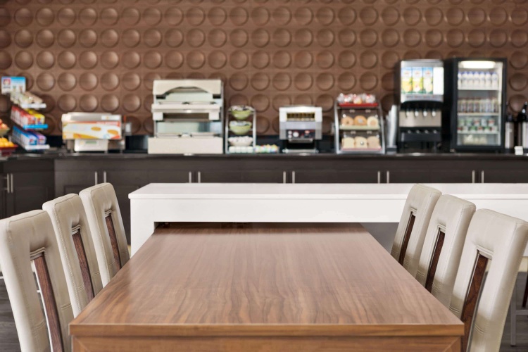 Wingate by Wyndham Lethbridge photo 16